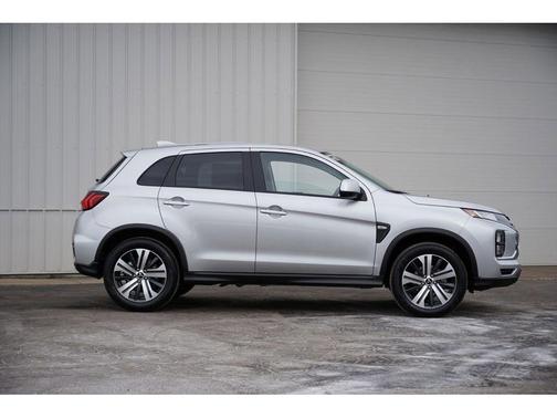 2024 Mitsubishi Outlander Sport 2.0 ES