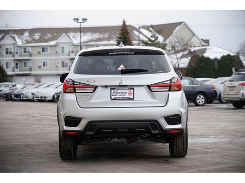 2024 Mitsubishi Outlander Sport 2.0 ES