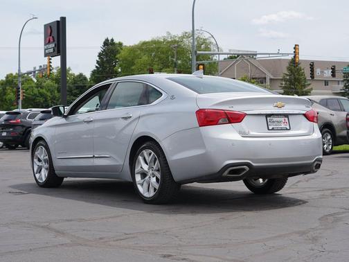 Silver Ice Metallic 2018 Chevrolet Impala 2LZ