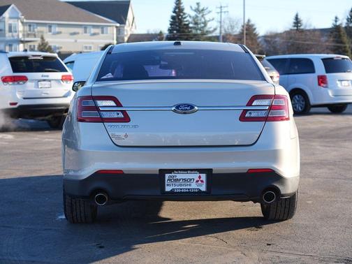 2018 Ford Taurus SE