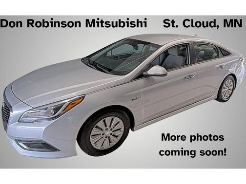 2016 Hyundai SONATA Hybrid SE