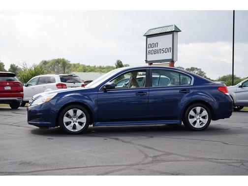 2011 Subaru Legacy 2.5i Premium