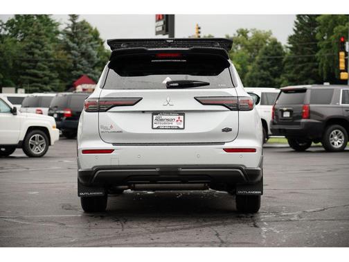 2025 Mitsubishi Outlander Trail Edition