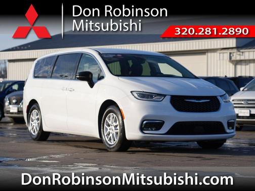 2024 Chrysler Pacifica Touring-L