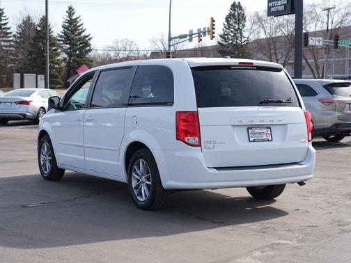2017 Dodge Grand Caravan SE