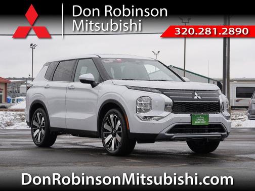 2026 Mitsubishi Outlander SE