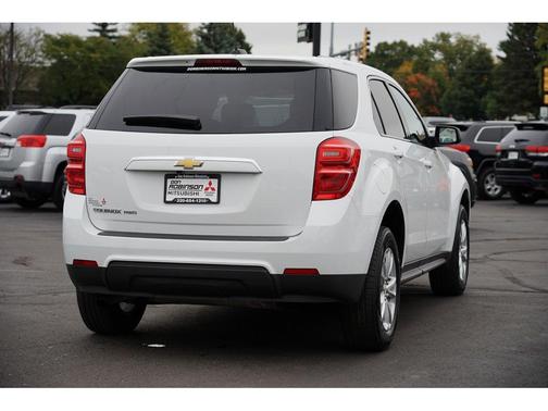 2017 Chevrolet Equinox LS