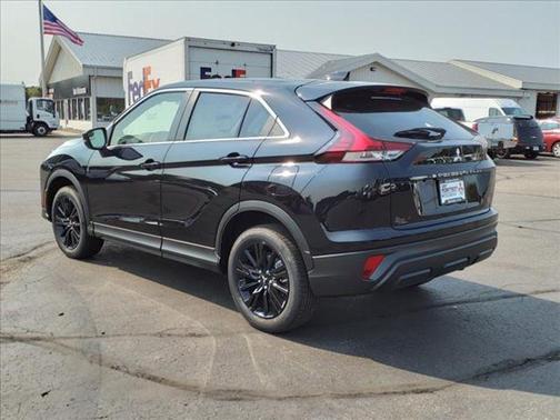 2024 Mitsubishi Eclipse Cross LE