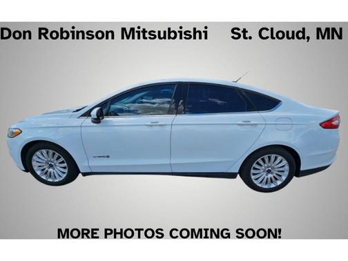 Oxford White 2016 Ford Fusion Hybrid S