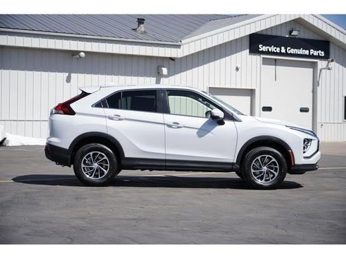 2025 Mitsubishi Eclipse Cross ES
