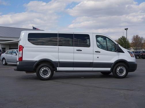 Oxford White 2018 Ford Transit-150 XL
