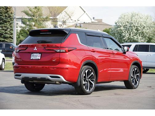 2024 Mitsubishi Outlander SEL