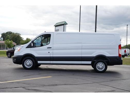 2022 Ford Transit-250 Base