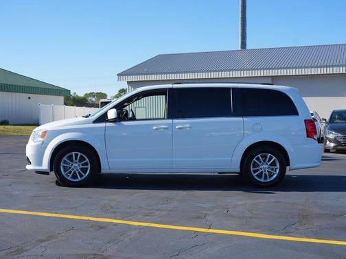 White Knuckle Clearcoat 2020 Dodge Grand Caravan SXT