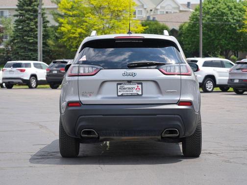 Billet Silver Metallic Clearcoat 2019 Jeep Cherokee Latitude