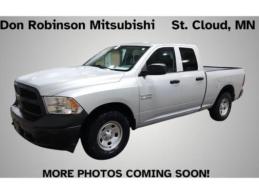 Bright Silver Clearcoat Metallic 2018 RAM 1500 ST