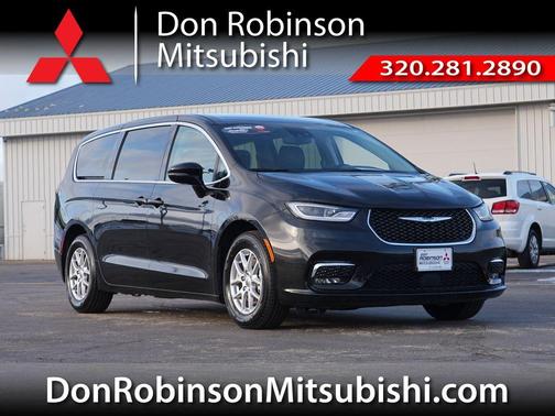 2024 Chrysler Pacifica Touring-L