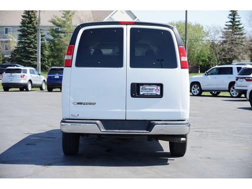 2017 Chevrolet Express 3500 LT