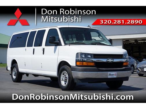 2017 Chevrolet Express 3500 LT