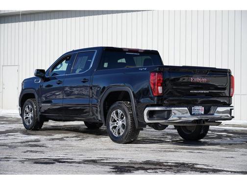 2022 GMC Sierra 1500 SLE