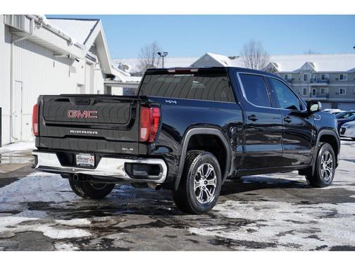 2022 GMC Sierra 1500 SLE