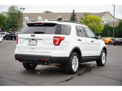 2016 Ford Explorer Base