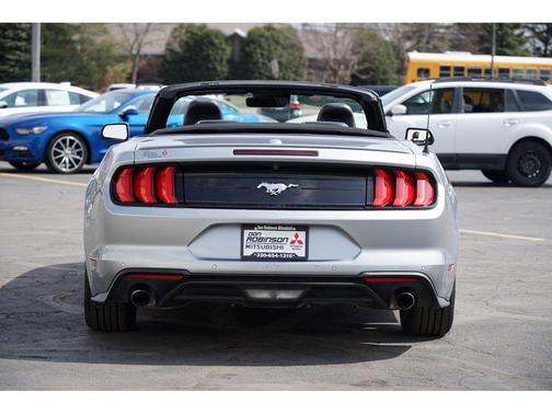 2022 Ford Mustang EcoBoost Premium