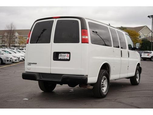 2016 Chevrolet Express 2500 LS