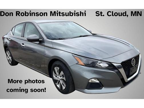 2022 Nissan Altima 2.5 S