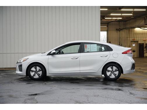 2018 Hyundai IONIQ Hybrid Blue