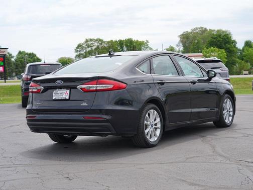 Agate Black Metallic 2020 Ford Fusion Hybrid SE