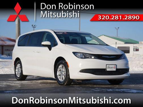 2021 Chrysler Voyager LX