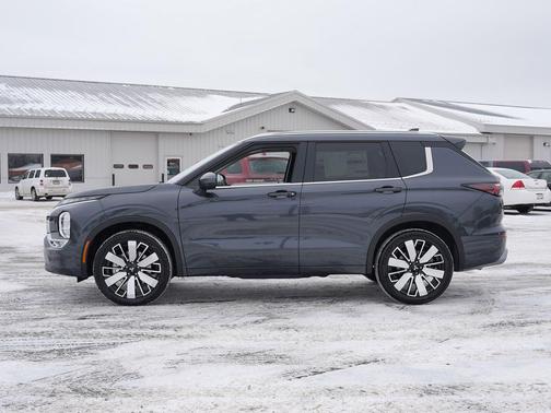 2026 Mitsubishi Outlander SEL