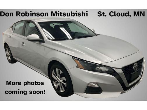 2022 Nissan Altima 2.5 S