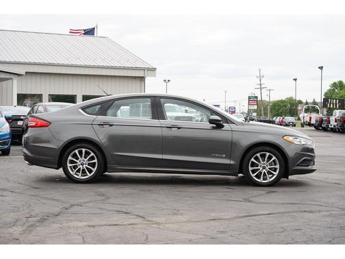2017 Ford Fusion Hybrid S