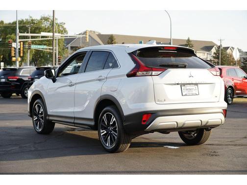 2025 Mitsubishi Eclipse Cross SE