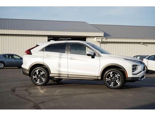 2025 Mitsubishi Eclipse Cross SE