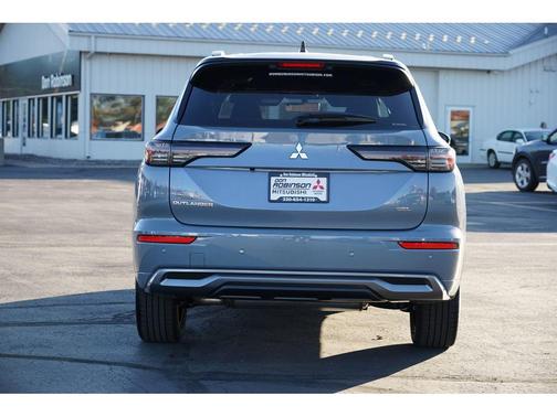 2025 Mitsubishi Outlander SEL