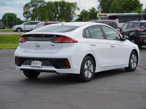 Ceramic White 2018 Hyundai IONIQ Hybrid Blue