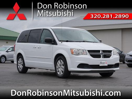 White Knuckle Clearcoat 2017 Dodge Grand Caravan SE