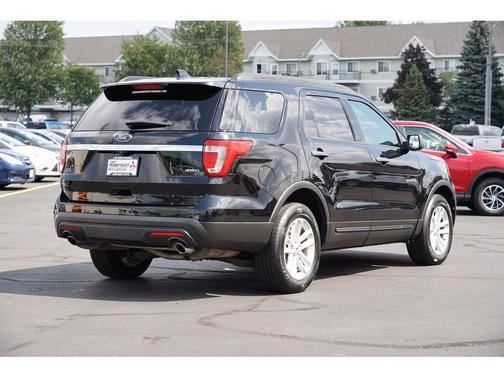 2016 Ford Explorer Base