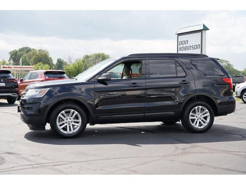 2016 Ford Explorer Base