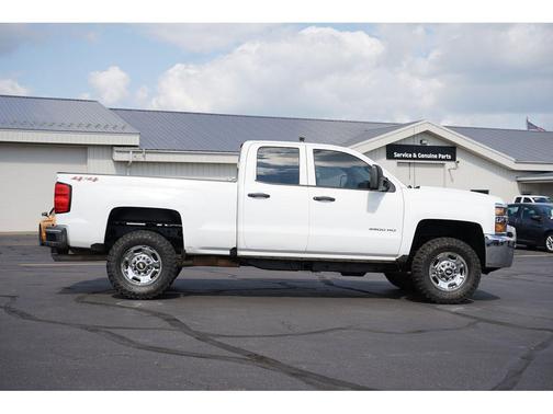 2018 Chevrolet Silverado 2500 WT