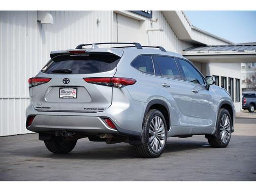 2020 Toyota Highlander Platinum