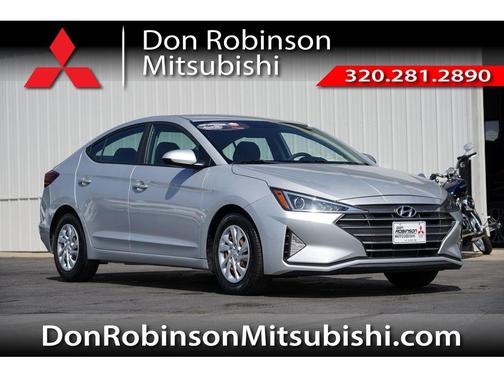 2019 Hyundai ELANTRA SE