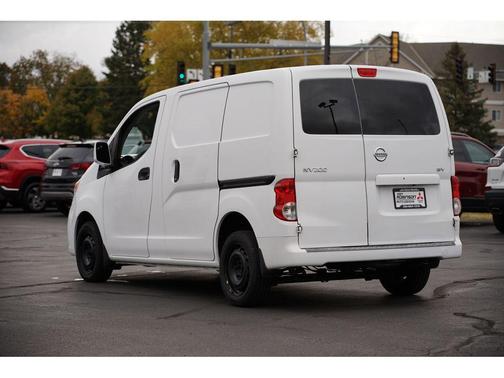 2018 Nissan NV200 SV