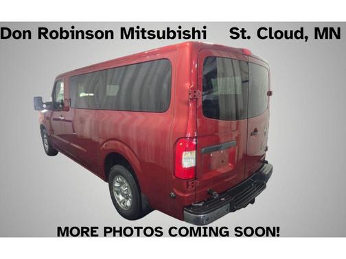 2017 Nissan NV Passenger NV3500 HD SV V6/SV V8