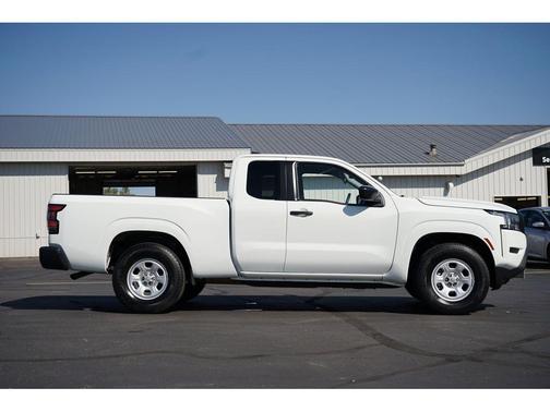 2024 Nissan Frontier S
