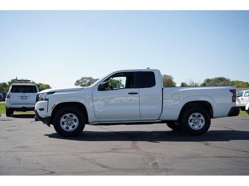 2024 Nissan Frontier S