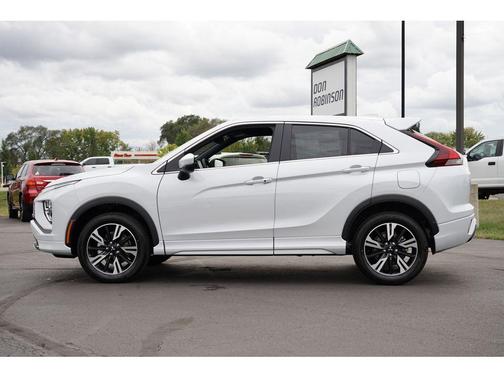 2025 Mitsubishi Eclipse Cross SEL